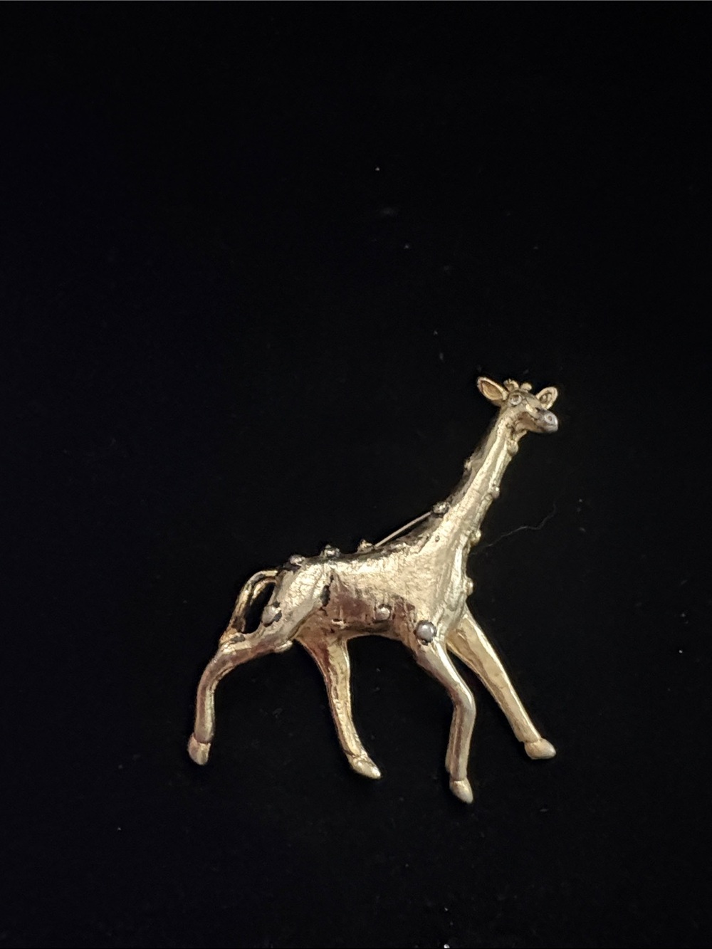 Gold-tone Giraffe Brooch Pin
